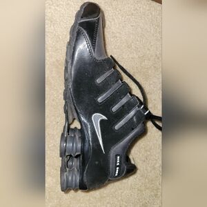 Nike Kids Black and Gray Shox